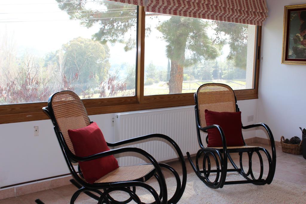 Villa In Moniatis Pokój zdjęcie